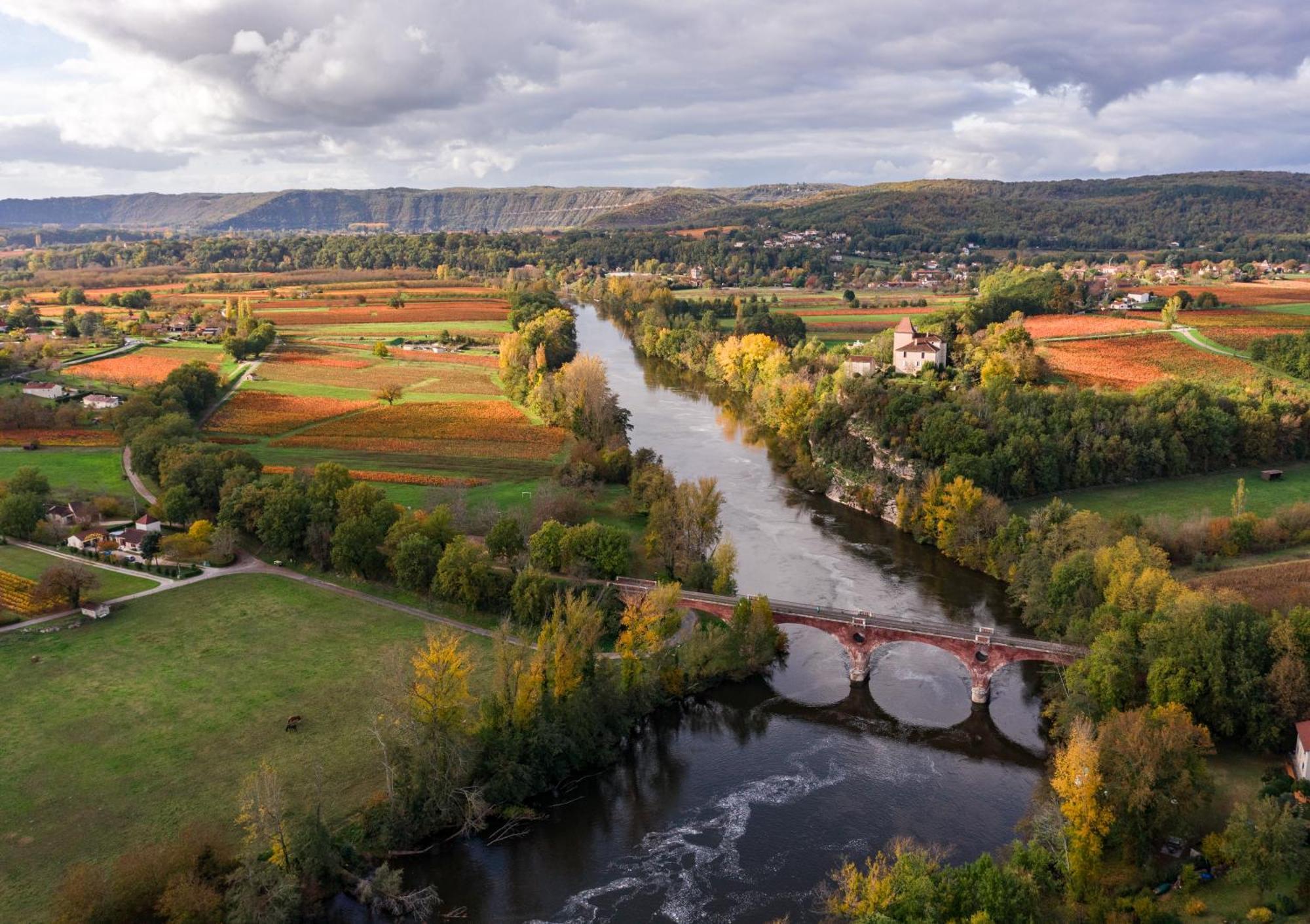 Gite " O Paradis" Douelle Luaran gambar