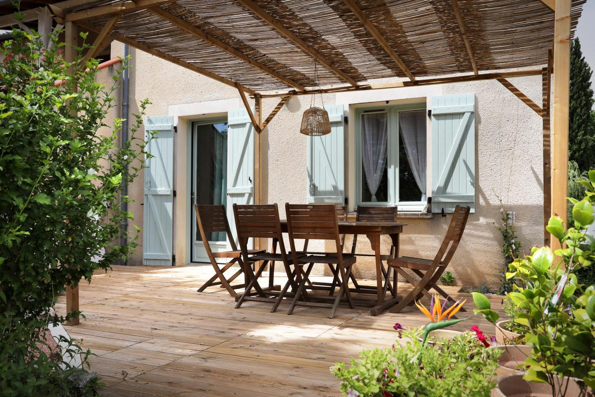 Gite " O Paradis" Douelle Luaran gambar